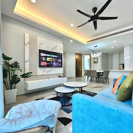 Pinetree Puteri Harbour @ Uha Apartment Nusajaya  Exterior photo